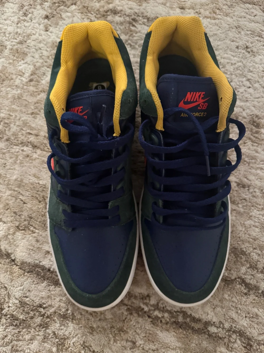 Nike low top